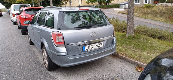 Opel Astra 3 of 8