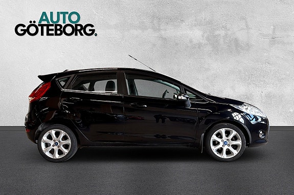 Ford Fiesta 3 of 17