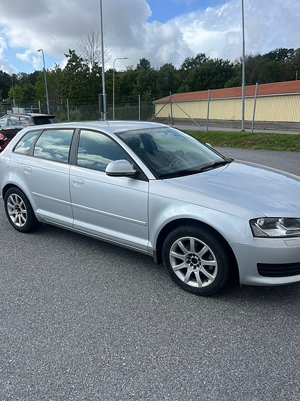 Audi A3 3 of 8