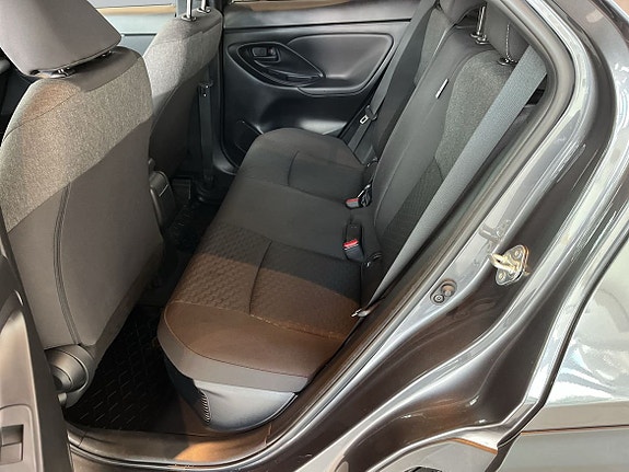 Toyota Yaris Cross 8 of 11