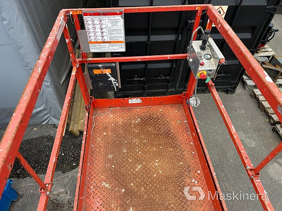 Saxlift Skyjack SJ4626 (repobjekt) 18 of 22