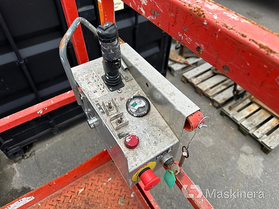 Saxlift Skyjack SJ4626 (repobjekt) 13 of 22