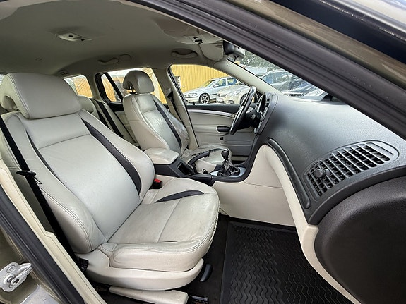 Saab 9-3 12 of 14