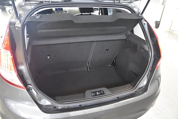 Ford Fiesta 17 of 17