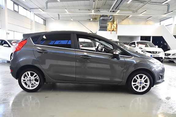 Ford Fiesta 3 of 17