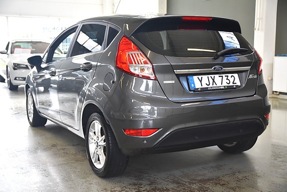 Ford Fiesta 5 of 17