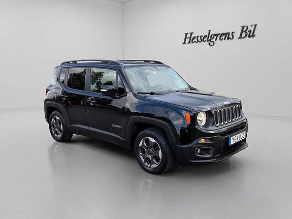 Jeep Renegade 4 of 16