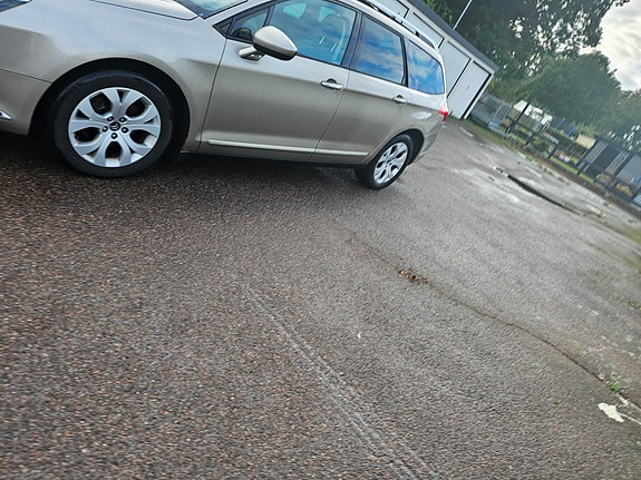Citroen C5 3 of 6