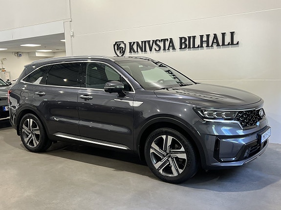 Kia Sorento 3 of 30