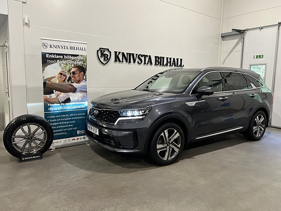 Kia Sorento 16 of 30