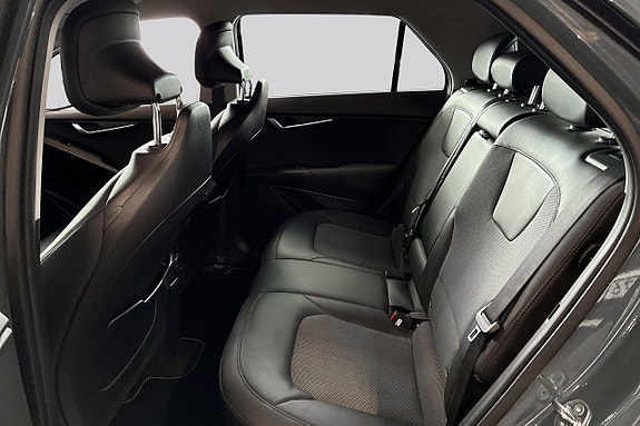 Kia Niro 11 of 18