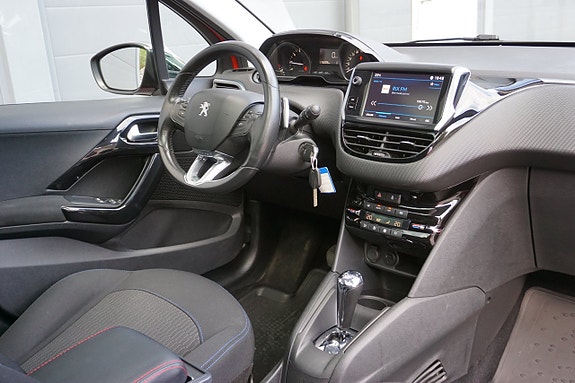 Peugeot 208 17 of 30