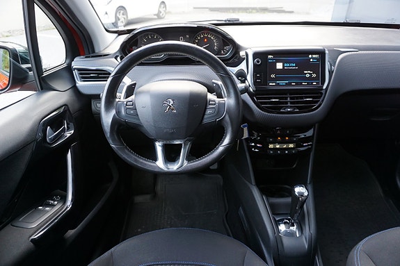 Peugeot 208 16 of 30