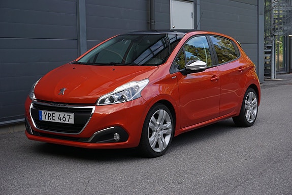 Peugeot 208 9 of 30