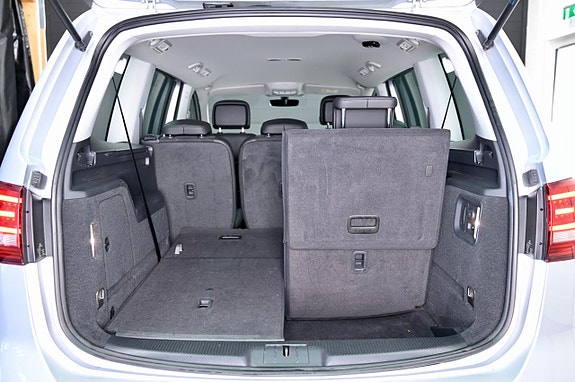 Volkswagen Sharan 10 of 23