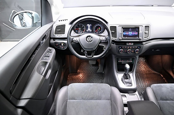 Volkswagen Sharan 16 of 23