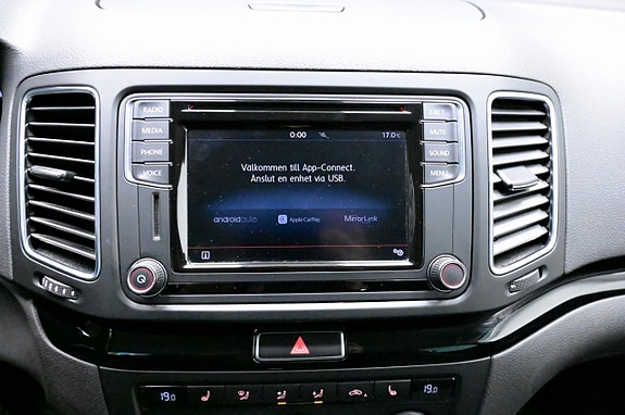 Volkswagen Sharan 23 of 23