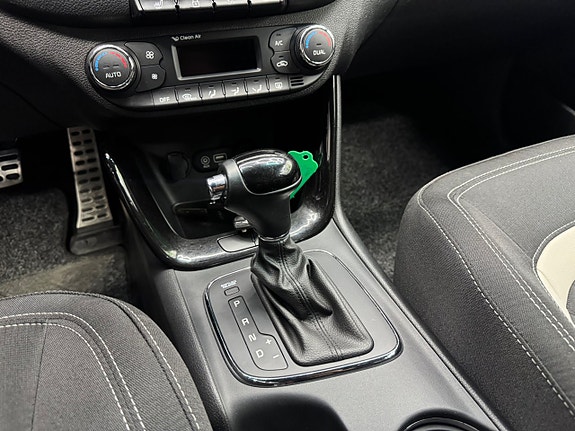 Kia Ceed 12 of 19