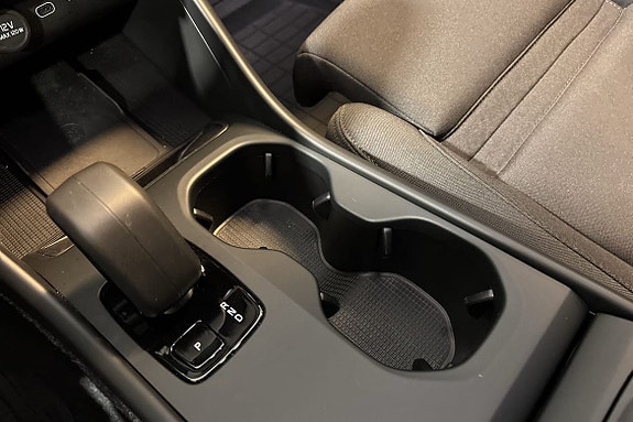 Volvo EX40 15 of 30