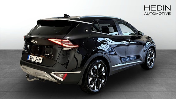 Kia Sportage 2 of 12