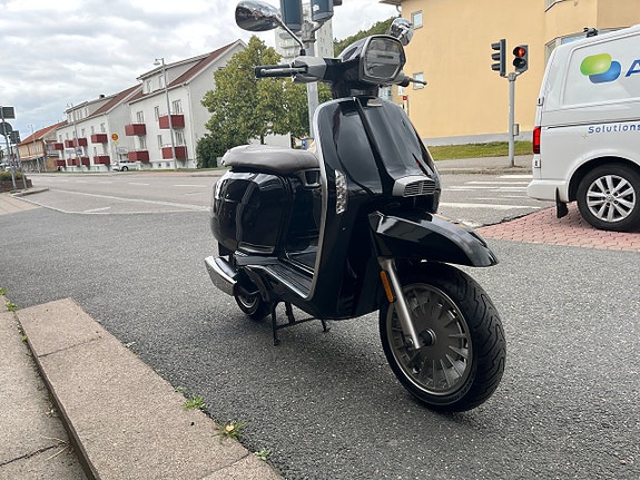 Lambretta V50 Special