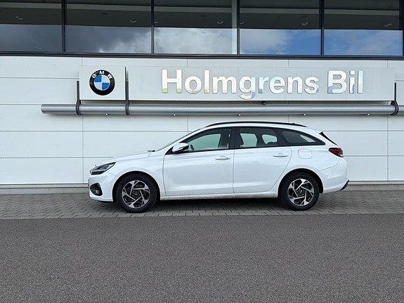 Hyundai i30 2 of 4