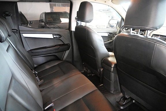 Isuzu D-max 15 of 30