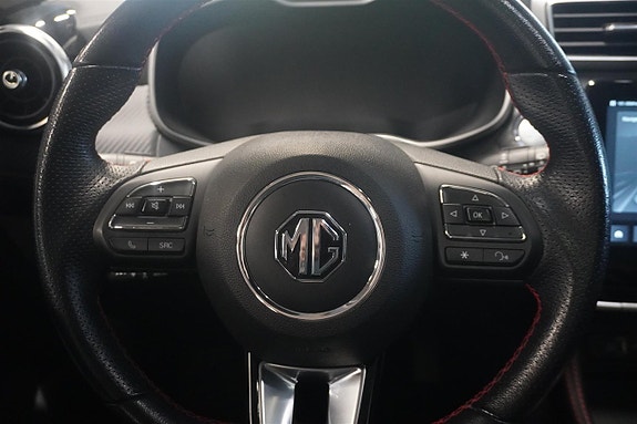 MG ZS 8 of 12