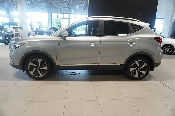 MG ZS 3 of 12