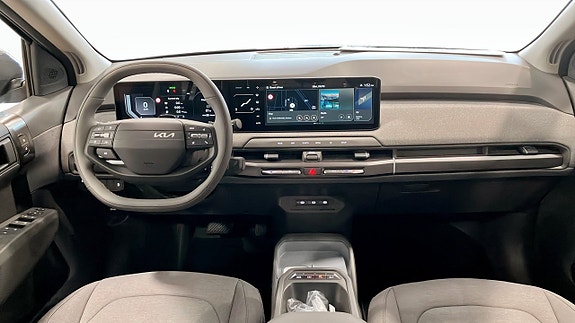 Kia EV3 4 of 13