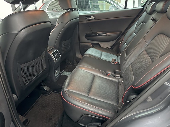 Kia Sportage 9 of 13