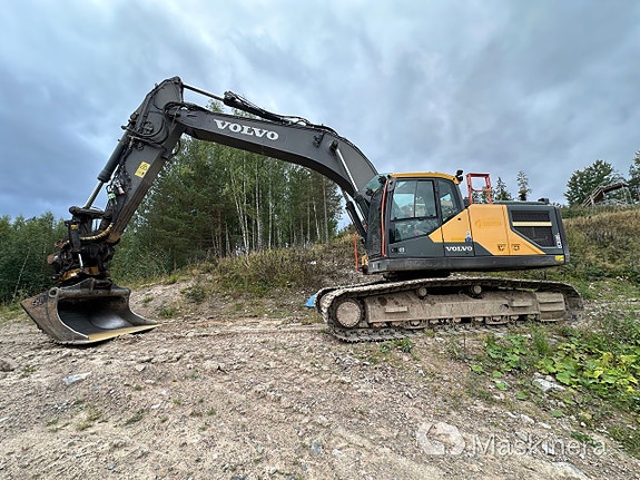 Grävmaskin Volvo EC300EL 2 of 27