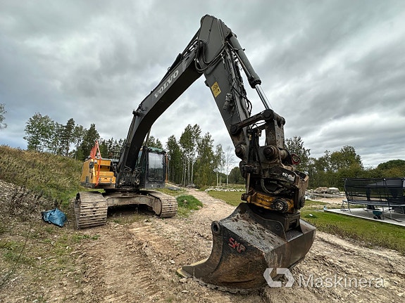 Grävmaskin Volvo EC300EL 7 of 27