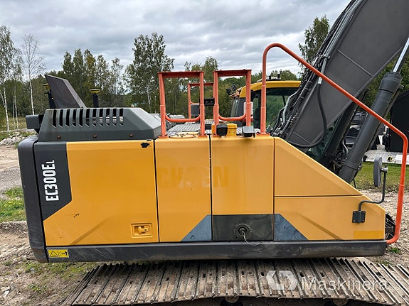 Grävmaskin Volvo EC300EL 14 of 27