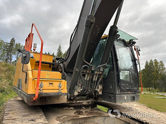 Grävmaskin Volvo EC300EL 15 of 27