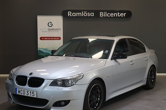 BMW 545i 3 of 24
