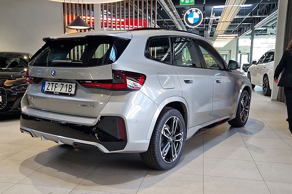 BMW X1 19 of 22