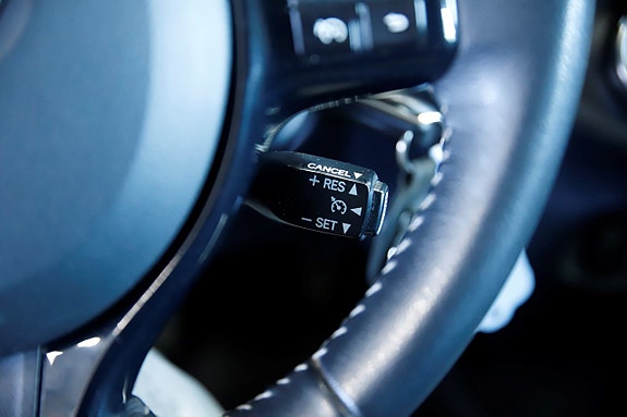 Toyota Yaris 9 of 11