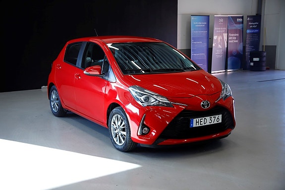 Toyota Yaris 4 of 11