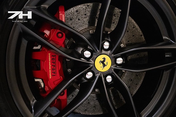 Ferrari 488 GTB 23 of 30
