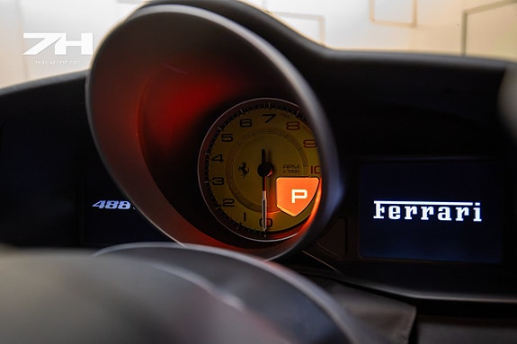 Ferrari 488 GTB 17 of 30