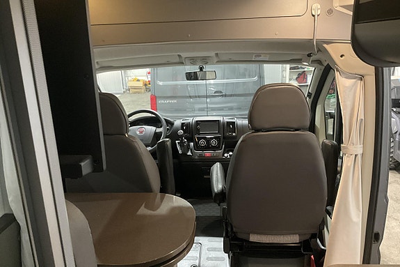 Fiat adria-twin 600 SP 22 of 27
