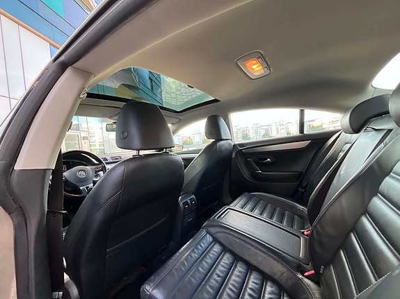 Volkswagen Passat CC 7 of 7