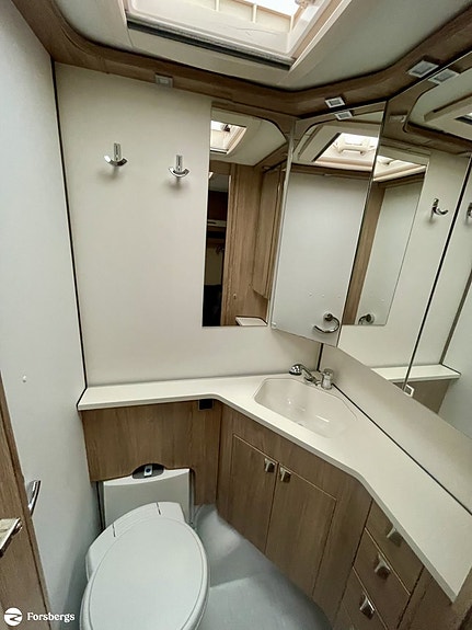 Kabe CLASSIC 660GDL KS / ALDE / FÖRTÄLT / BARNKAMMARE / AC 15 of 21