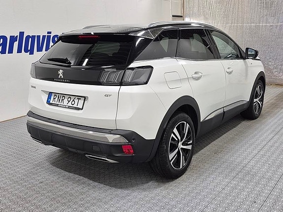 Peugeot 3008 4 of 9