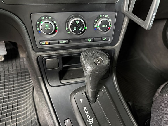 Saab 9-5 15 of 16