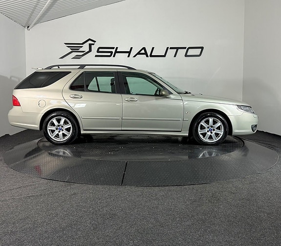 Saab 9-5 4 of 16