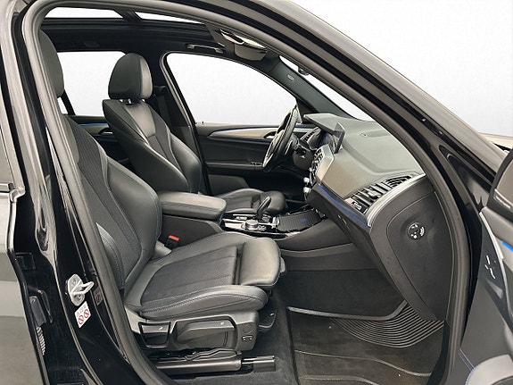 BMW X3 26 of 30