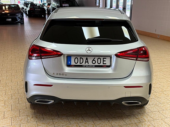 Mercedes-Benz A250 e 6 of 27