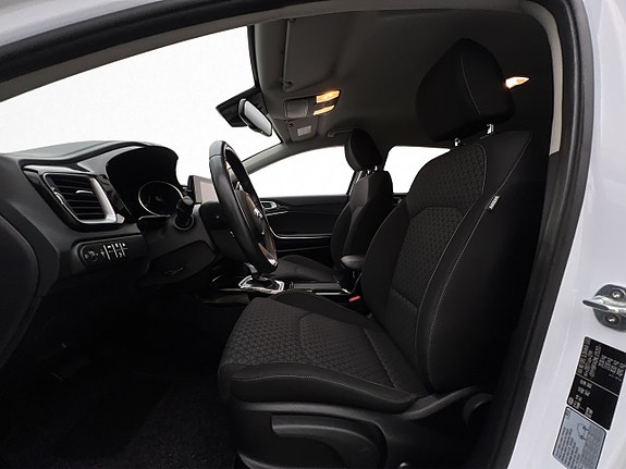 Kia Ceed 11 of 30